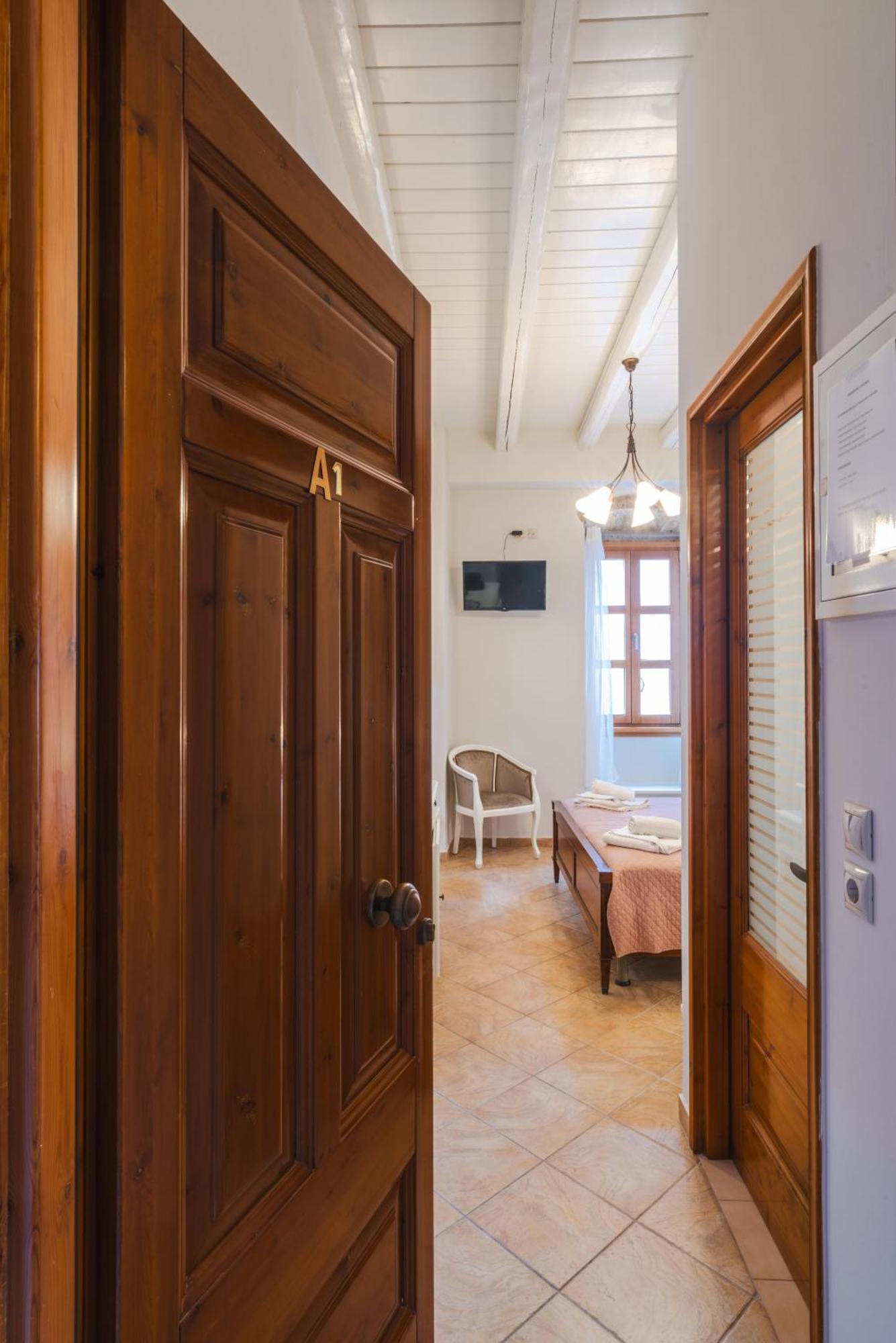 Authentic Suites In Fiscardo Fiskardo Eksteriør billede