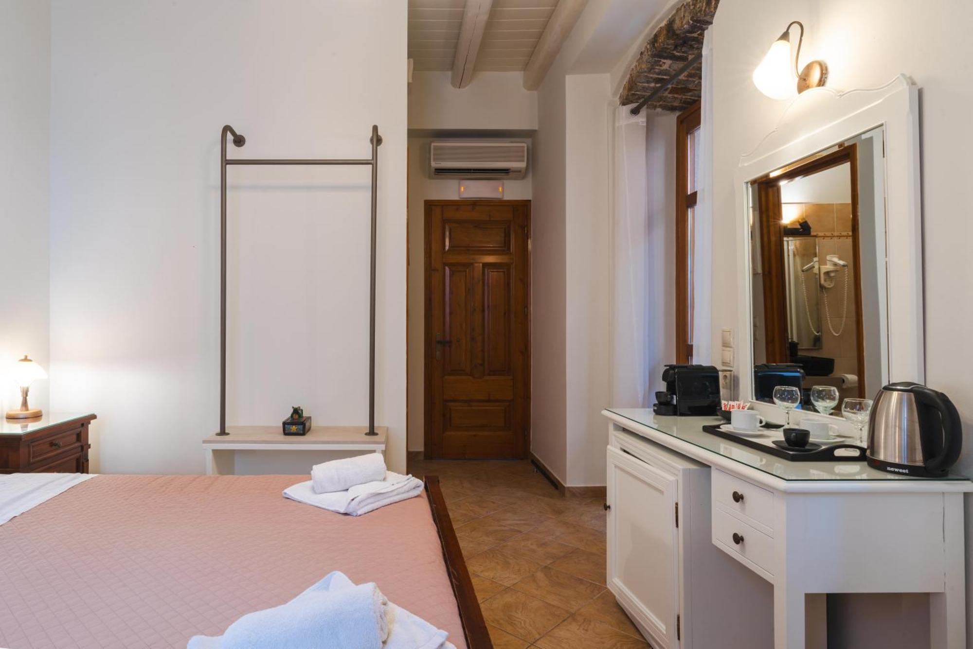 Authentic Suites In Fiscardo Fiskardo Eksteriør billede